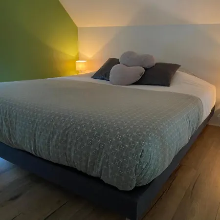 La D'hotes Et Sauna Отель типа 
