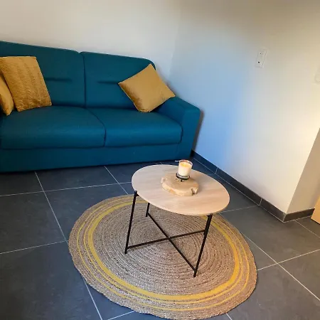 La D'hotes Et Sauna Отель типа 