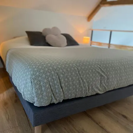 La D'hotes Et Sauna Bed & Breakfast 3*