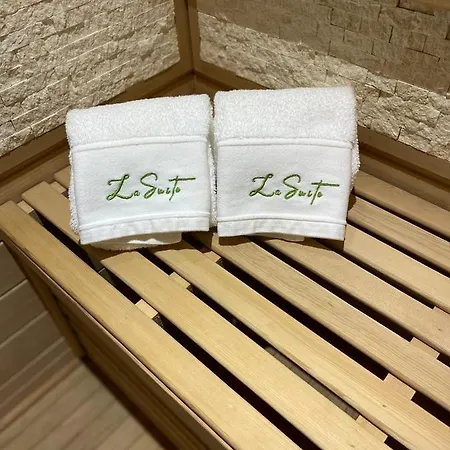 La D'hotes Et Sauna 3*